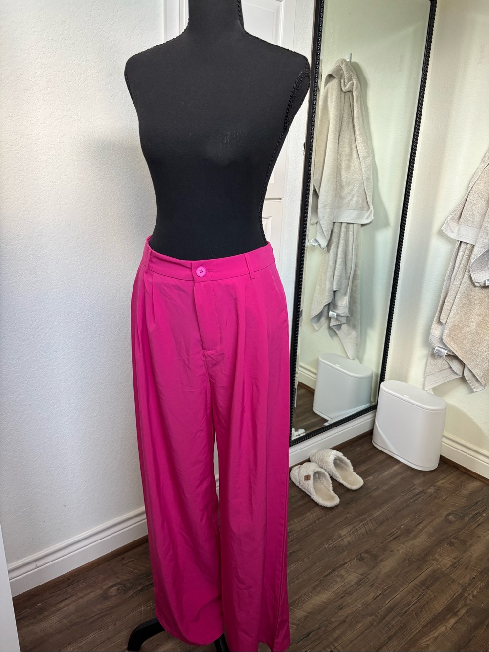 Women’s High-Rise Wide Leg Pants - Hot Pink
